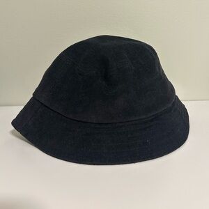 Brandy Melville - Black Corduroy Bucket Hat